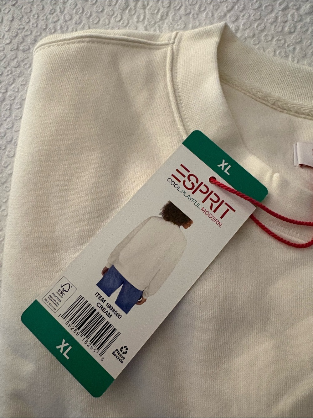 NWT Esprit Women's Logo Fleece Crewneck Cream Multicolor Sweatshirt Sz XL - Picture 2 of 5
